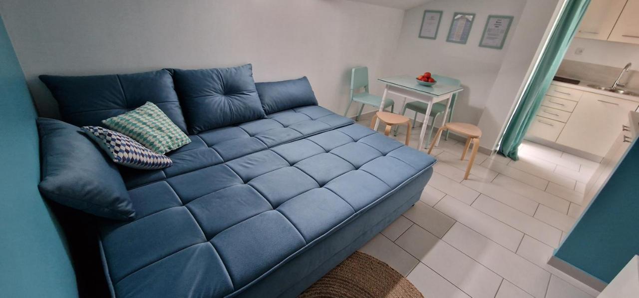 Apartmani Eladora Biograd Na Moru Buitenkant foto