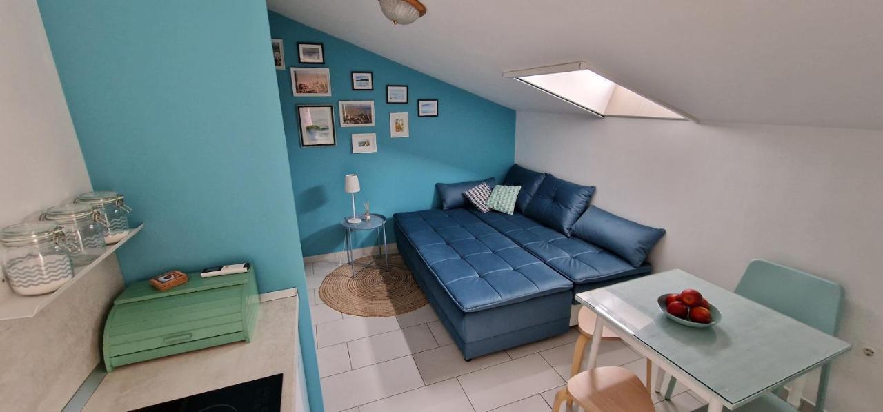 Apartmani Eladora Biograd Na Moru Buitenkant foto
